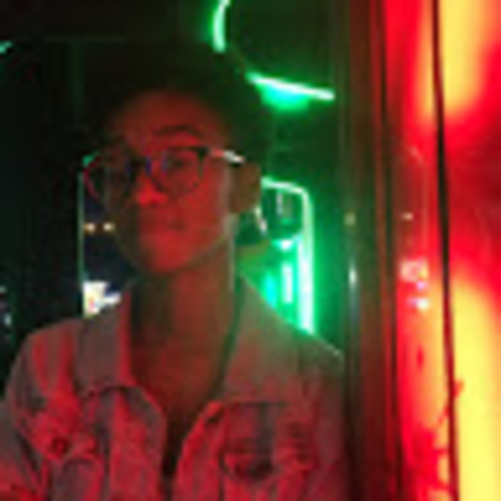 Meet your Posher, Amirah